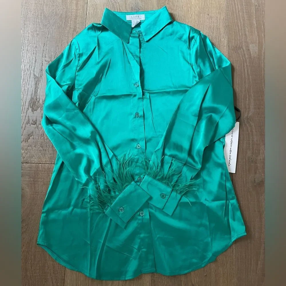 L.I.F.E Love is for eternity Faux Feather Trim Green Women's Blouse (Size L)
